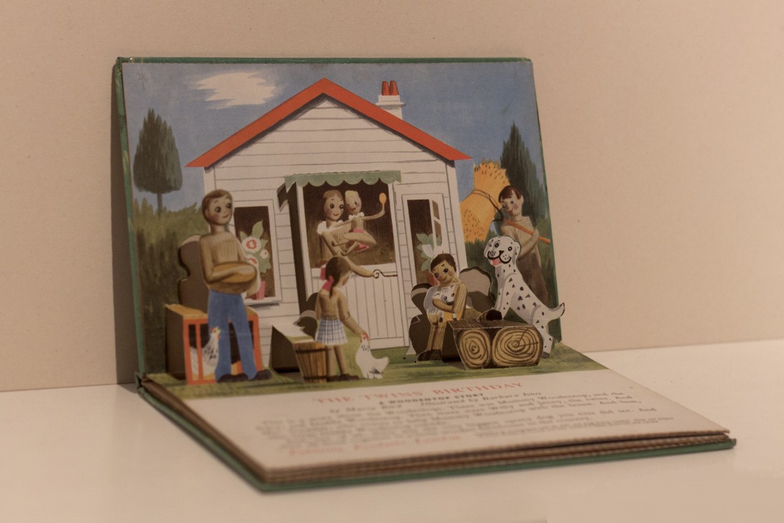 'The Woodentops' 1957 Pop-up book - Image 3