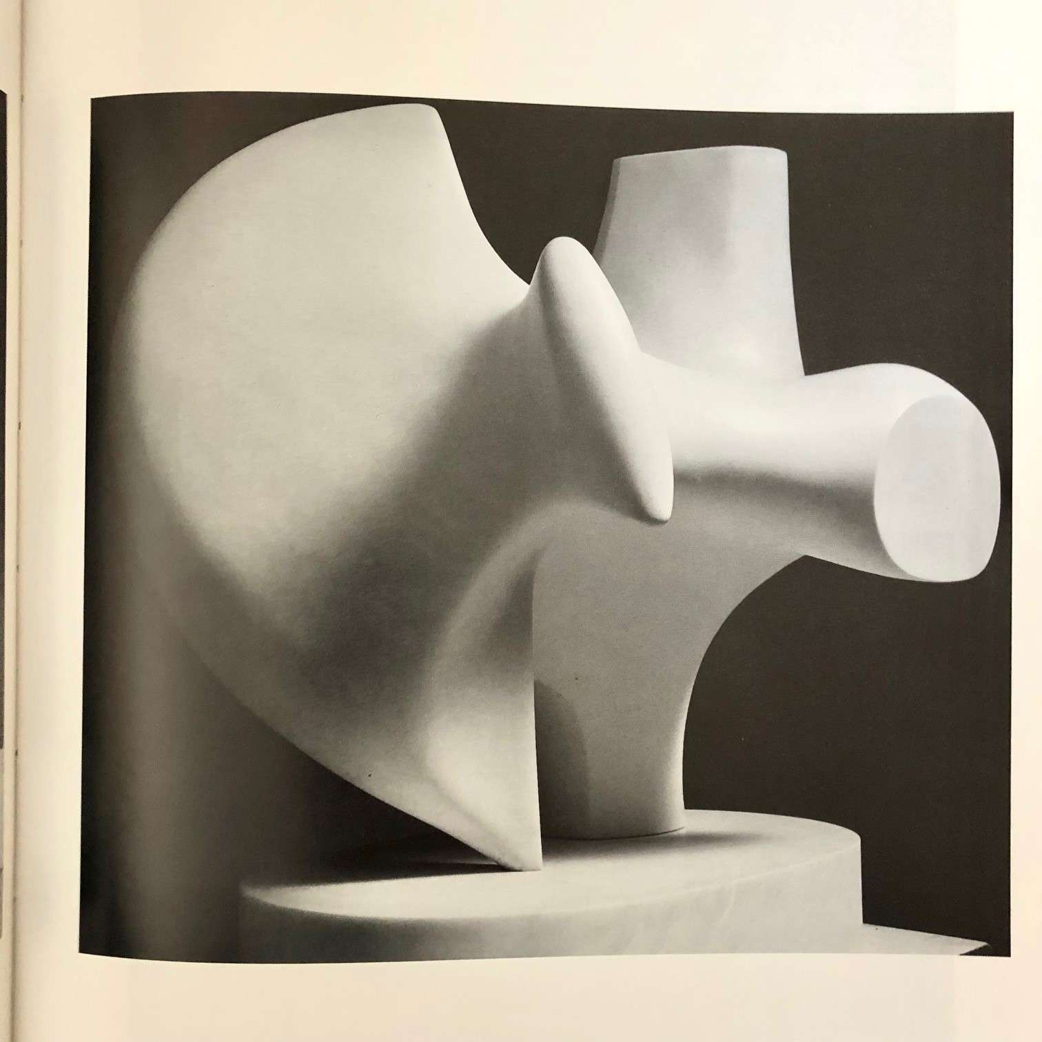 Henry Moore Volume 4 1