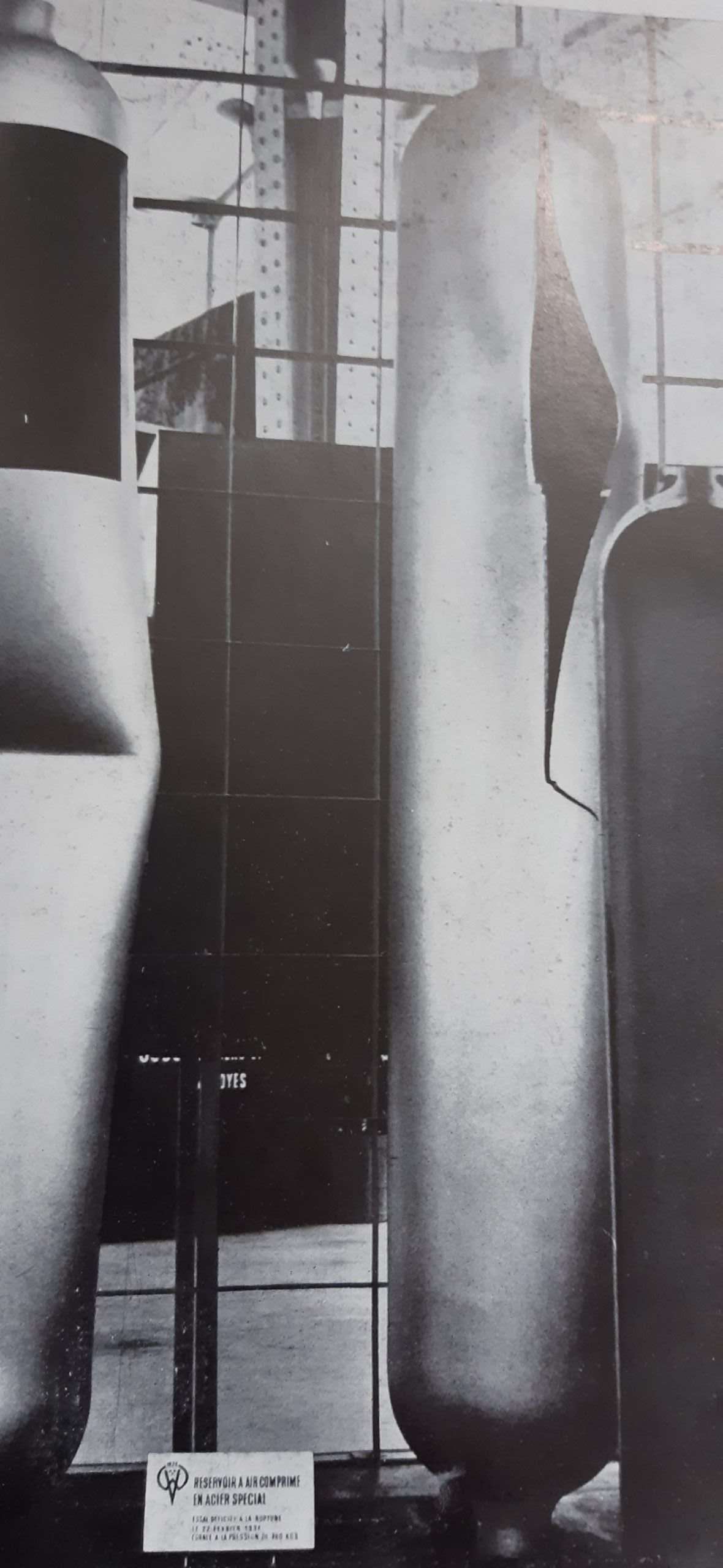 Cahiers d'art: Souvenirs De L'Exposition (1937) - Image 3
