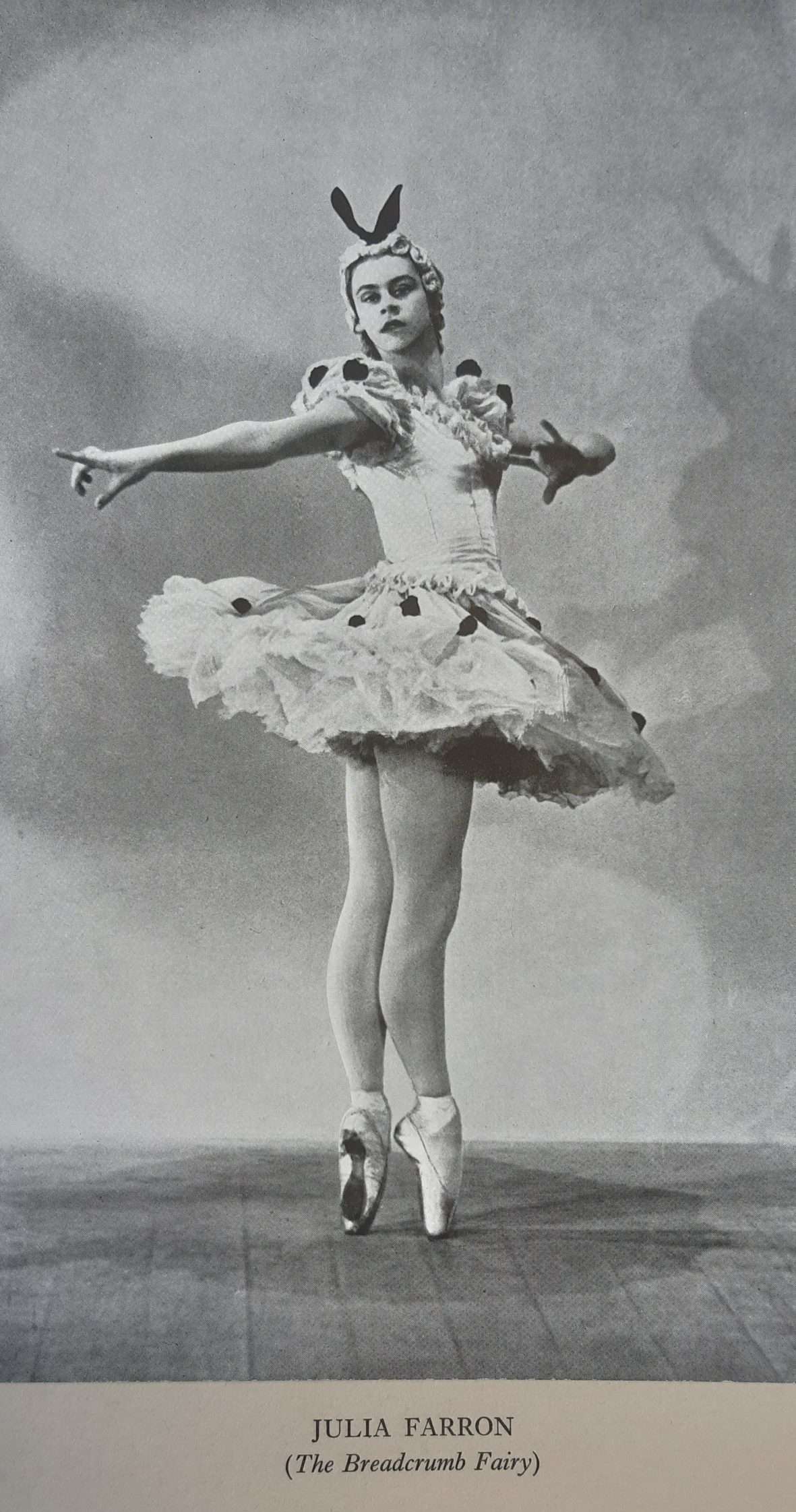 The Sleeping Princess Camera Studies (1940) (Gordon Anthony) - Image 2