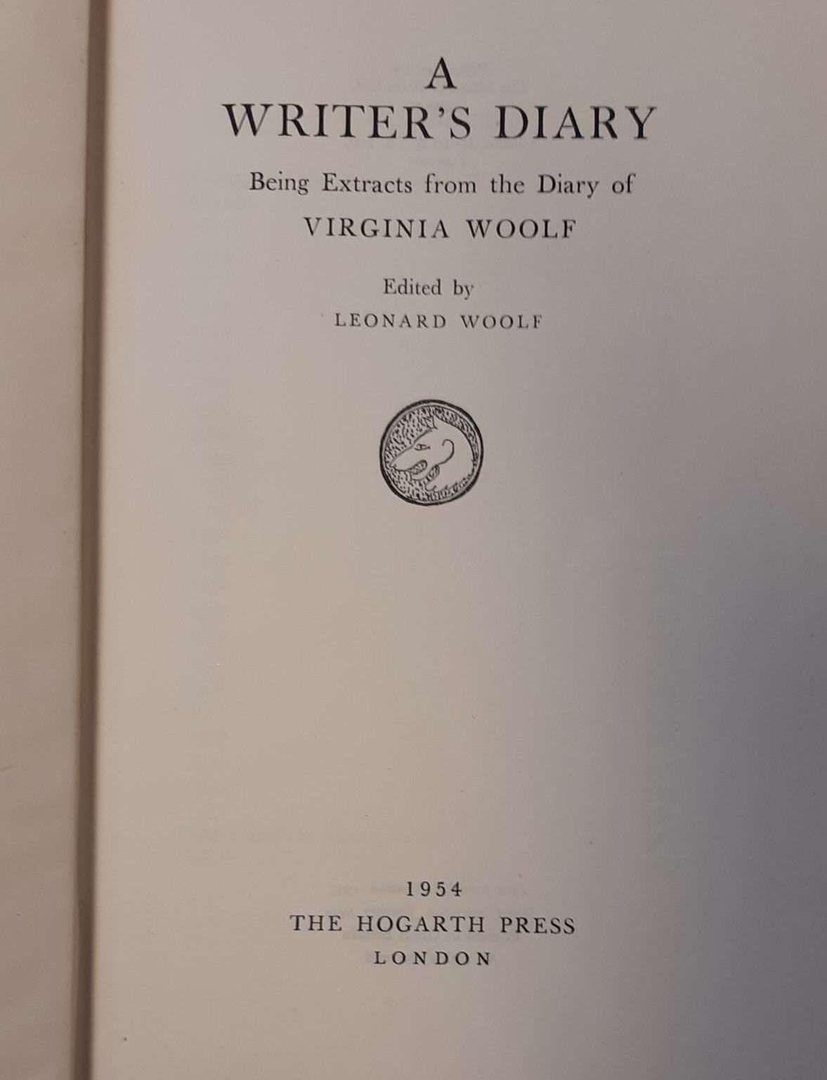 A Writer's Diary: Being Extracts from the Diary of Virginia Woolf (1954) (Vanessa Bell Dust-Jacket) - Image 2