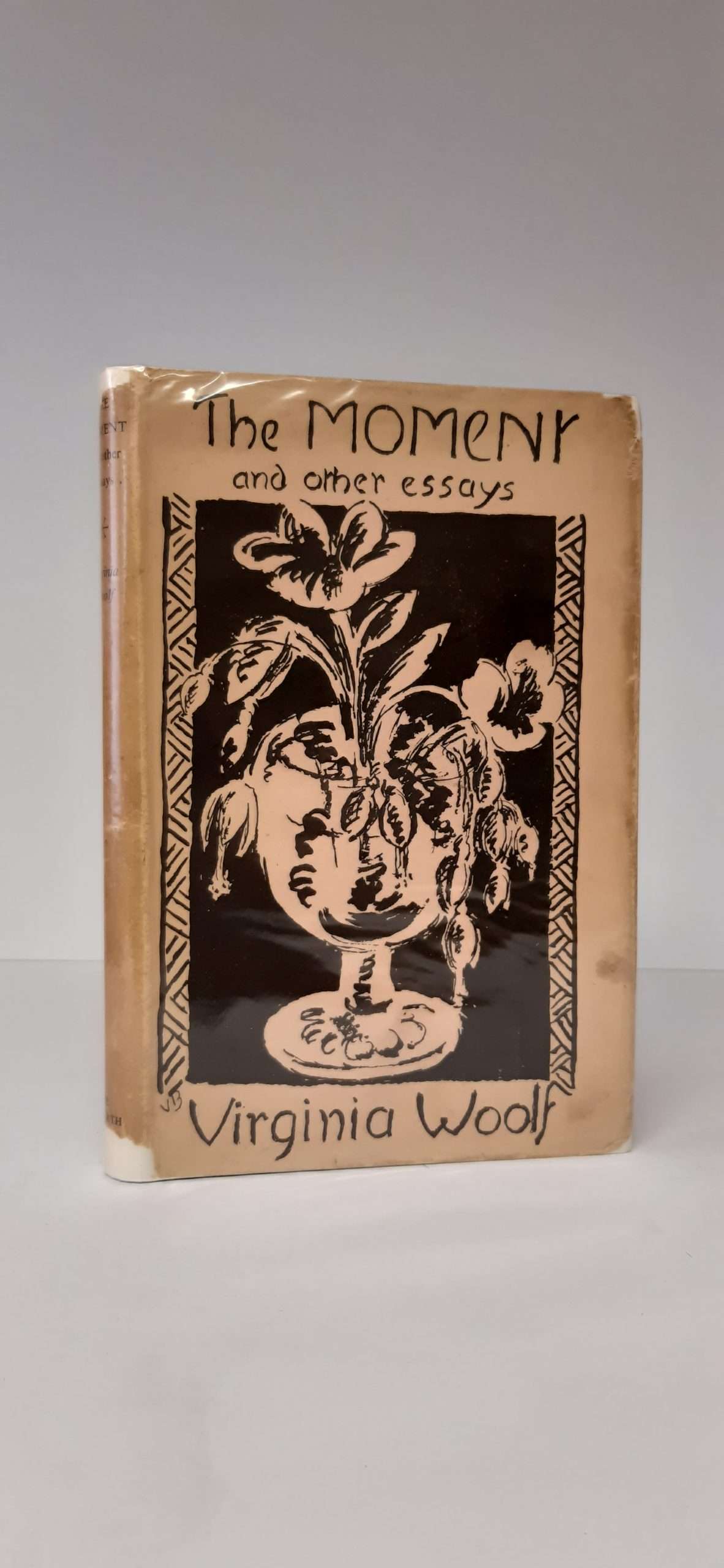 The Moment and Other Essays (Virginia Woolf) (1947) (Vanessa Bell Dust-Jacket) - Image 2