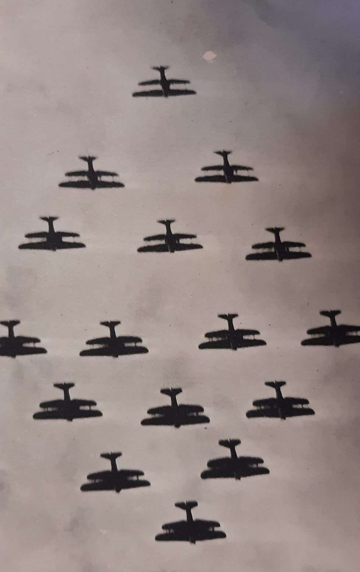 Aircraft by Le Corbusier (1935) - Image 9