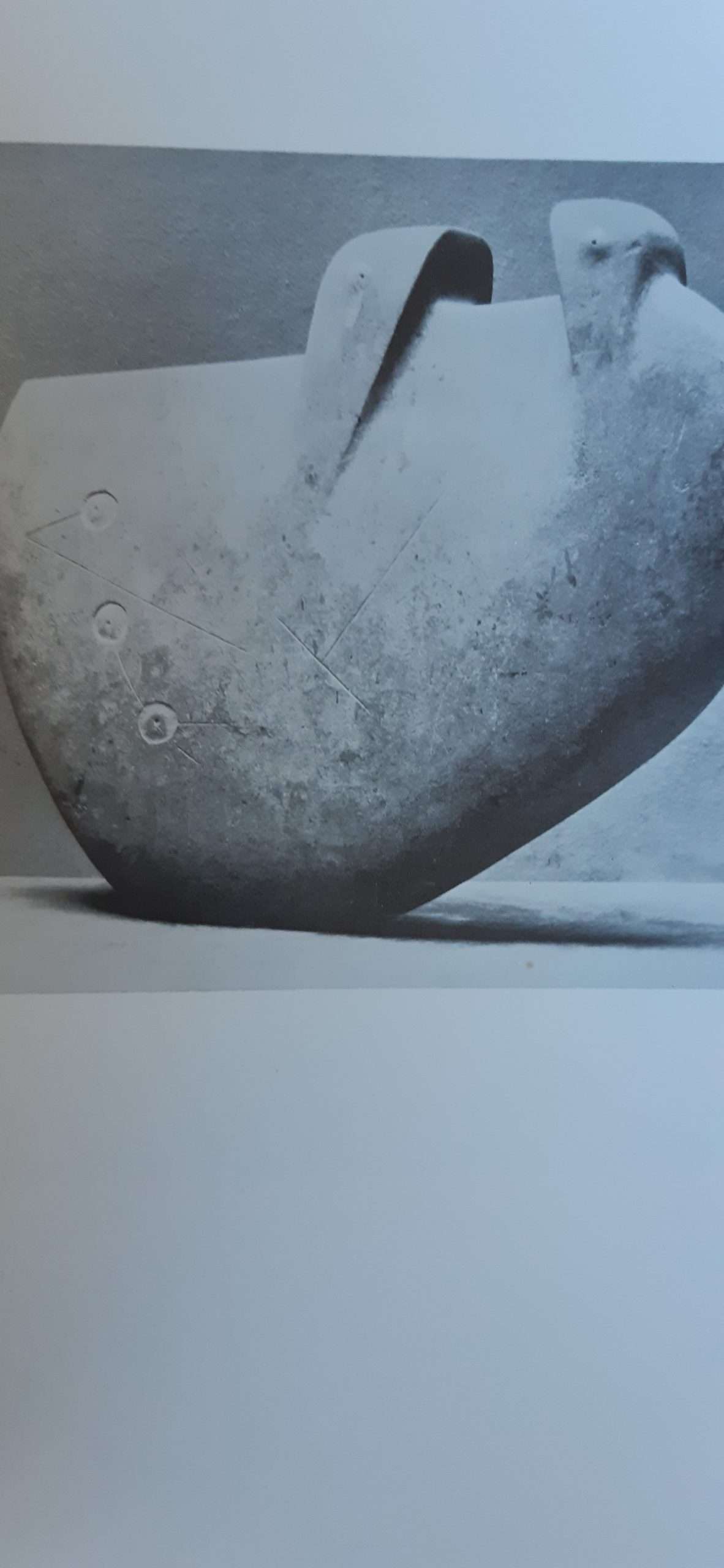 Henry Moore Sculpture and Drawings 1921-48 (Volume 1) (1969) - Image 3