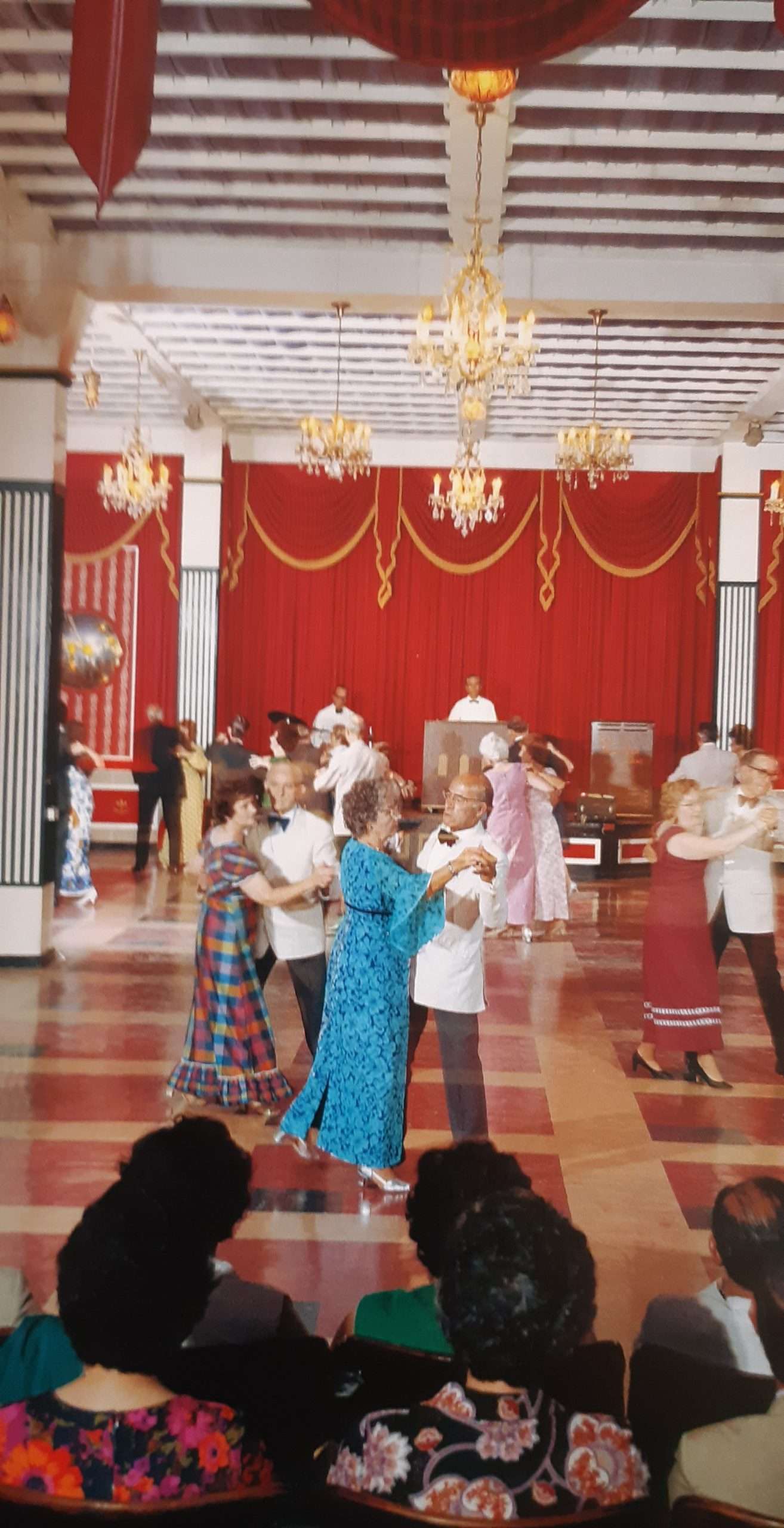 Our True Intent is All for Your Delight: The John Hinde Butlin's Photographs (Martin Parr) - Image 2