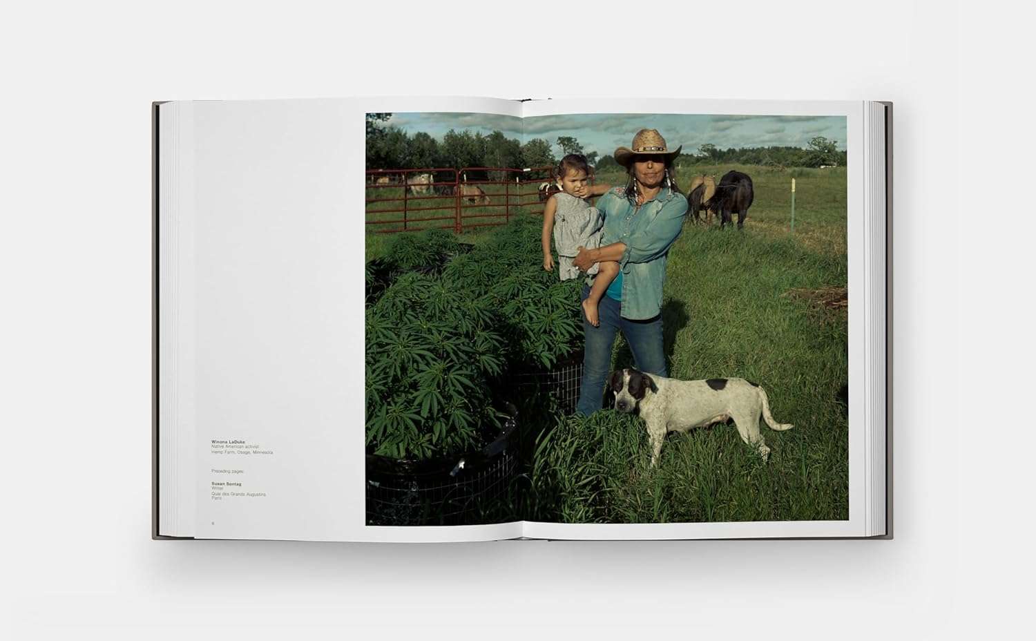Annie Leibovitz: Women : 2025 Edition - Image 3